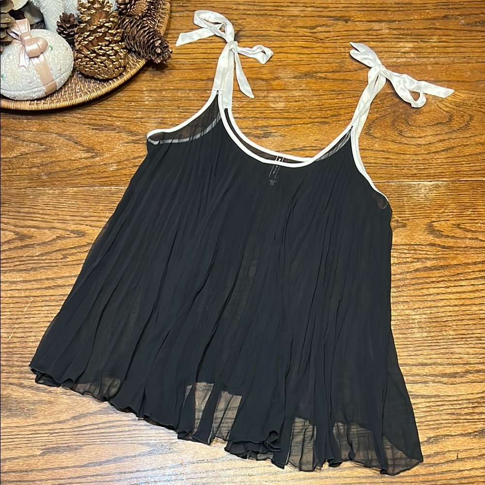 Victoria's Sexy Little Things  Secret Black and White Pleated babydoll/Camisole